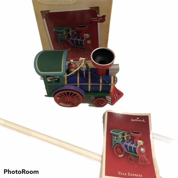 2004 Hallmark Yule Express Christmas Ornament - Picture 2 of 4